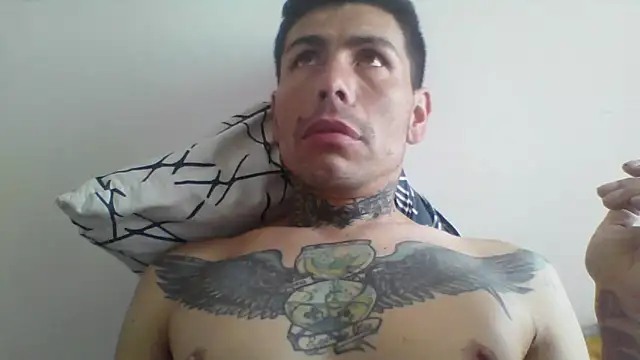 dannnyhot24 online show from April 22, 2026, 1:29 pm