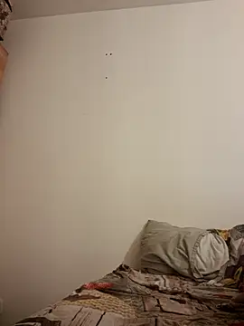 Snapshot of dannnyhot24 chatting on March 18, 2026, 1:57 pm dannnyhot24 online show from March 18, 2026, 1:57 pm