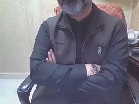 Snapshot of hairymaster95 chatting on February 25, 2026, 7:41 am hairymaster95 online show from February 25, 2026, 7:41 am