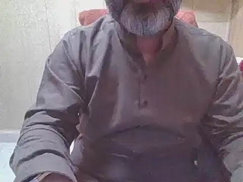 Snapshot of hairymaster95 chatting on March 9, 2026, 7:12 am hairymaster95 online show from March 9, 2026, 7:12 am