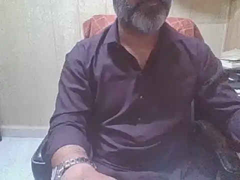 Snapshot of hairymaster95 chatting on July 15, 2026, 4:41 am hairymaster95 online show from July 15, 2026, 4:41 am