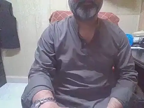 Snapshot of hairymaster95 chatting on June 27, 2026, 2:12 pm hairymaster95 online show from June 27, 2026, 2:12 pm
