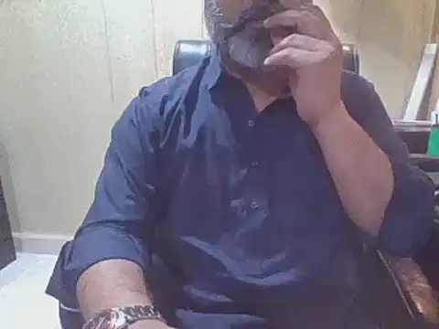Snapshot of hairymaster95 chatting on July 22, 2026, 4:25 am hairymaster95 online show from July 22, 2026, 4:25 am