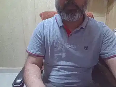 Snapshot of hairymaster95 chatting on March 8, 2026, 7:44 am hairymaster95 online show from March 8, 2026, 7:44 am