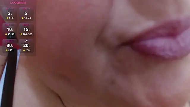Kerly Doll online show from July 20, 2026, 12:29 pm