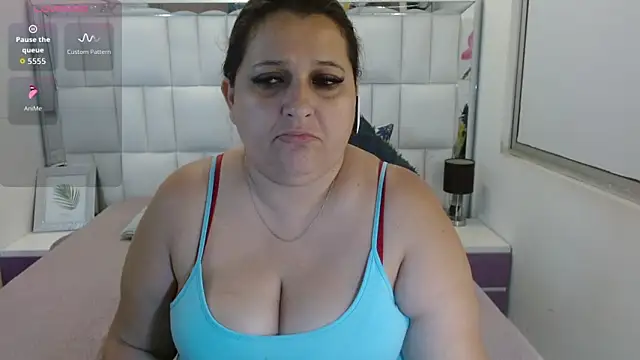 Snapshot of Kerly_Doll chatting on May 16, 2026, 9:52 am Kerly Doll online show from May 16, 2026, 9:52 am