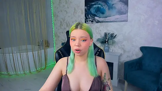 EnergyBunny 1 online show from September 30, 2025, 7:20 pm