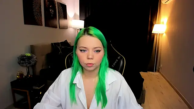 EnergyBunny 1 online show from February 22, 2026, 7:15 pm