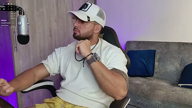 mr david cox online show from March 5, 2025, 12:38 am