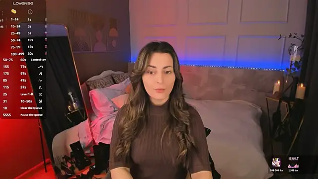 KylieMellow online show from May 30, 2026, 5:25 am