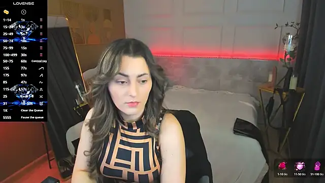 KylieMellow online show from June 11, 2026, 5:37 am