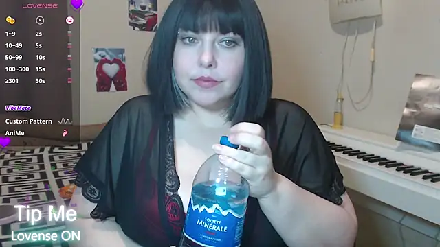 BettyMilla online show from June 26, 2026, 9:20 pm