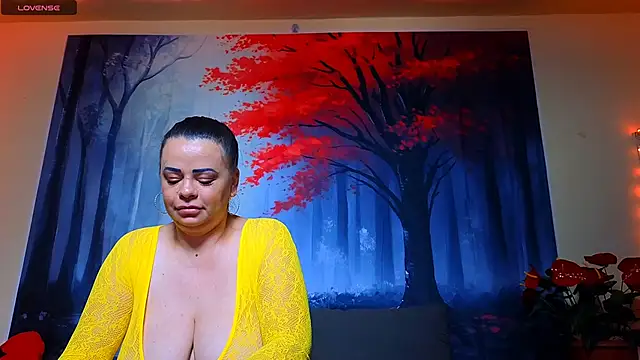 ElizabethEven online show from March 22, 2025, 3:30 am