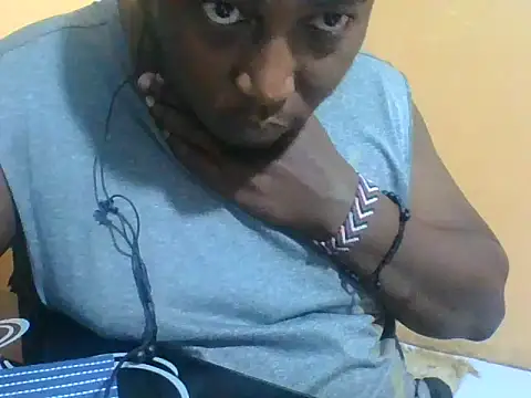 honeyswit online show from February 8, 2026, 9:12 pm