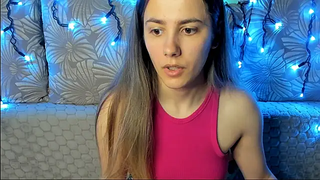 MaggieCake online show from June 7, 2026, 2:39 am