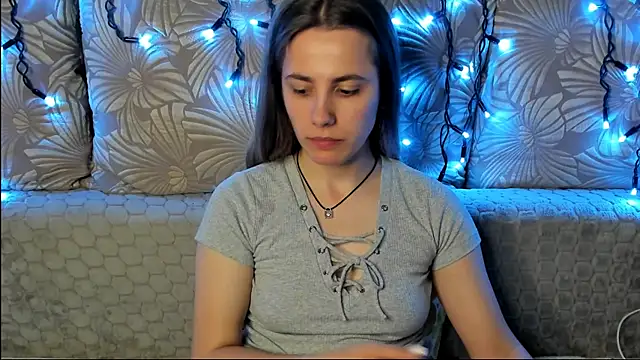 MaggieCake online show from June 11, 2026, 2:53 am