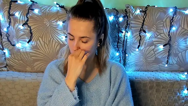 MaggieCake online show from January 16, 2026, 3:10 am