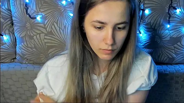 MaggieCake online show from June 28, 2026, 1:34 am