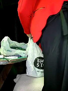 Xelenaxcbbs online show from September 12, 2025, 9:25 pm