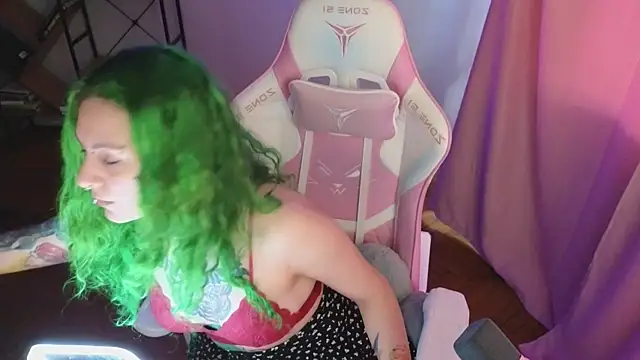 Ginger Stay online show from June 14, 2026, 12:28 pm