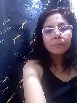 Anypink online show from December 9, 2024, 5:40 am