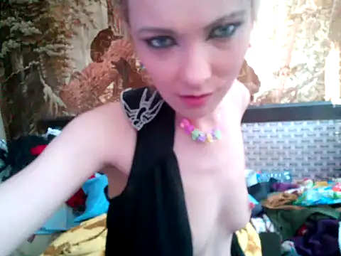 WildMissNiks online show from February 23, 2025, 10:28 am