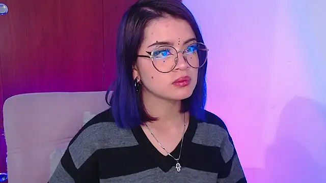 Snapshot of Raventh_ chatting on March 22, 2026, 11:56 am Raventh online show from March 22, 2026, 11:56 am