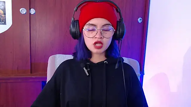 Snapshot of Raventh_ chatting on February 26, 2026, 1:55 pm Raventh online show from February 26, 2026, 1:55 pm