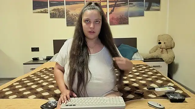 adelline online show from July 7, 2026, 8:34 pm