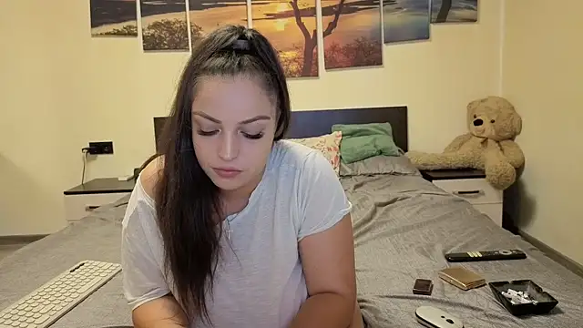 adelline online show from July 23, 2026, 1:58 am
