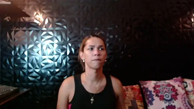 PINK  LOLA1 online show from June 19, 2026, 11:53 pm