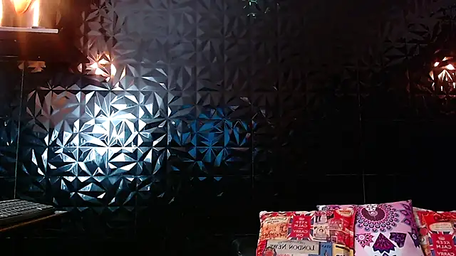 PINK  LOLA1 online show from September 10, 2025, 11:04 pm