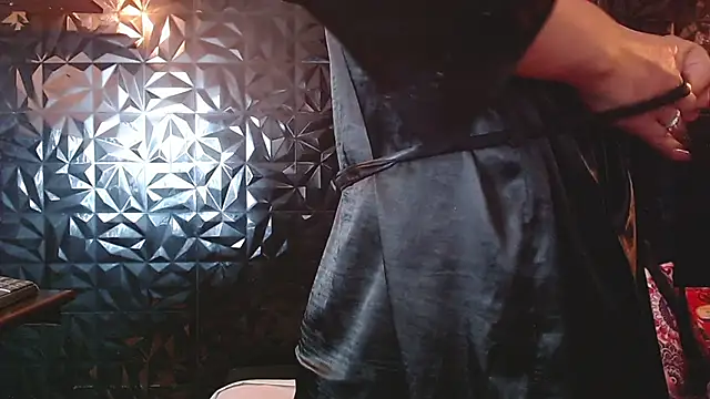 PINK  LOLA1 online show from February 14, 2026, 12:05 pm