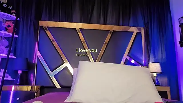 donnasoto online show from December 2, 2025, 12:40 pm