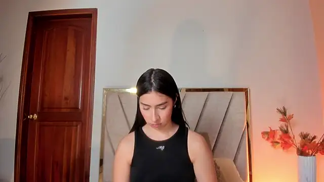 Christy Sea online show from December 17, 2025, 6:35 pm