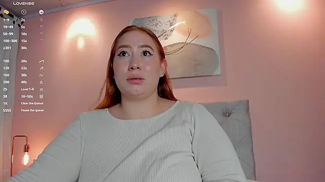 Snapshot of hannamartinn chatting on September 19, 2025, 6:17 am hannamartinn online show from September 19, 2025, 6:17 am