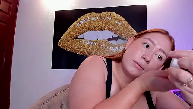 Snapshot of hannamartinn chatting on October 16, 2025, 4:59 pm hannamartinn online show from October 16, 2025, 4:59 pm