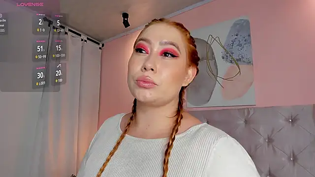 Snapshot of hannamartinn chatting on April 15, 2026, 3:05 pm hannamartinn online show from April 15, 2026, 3:05 pm