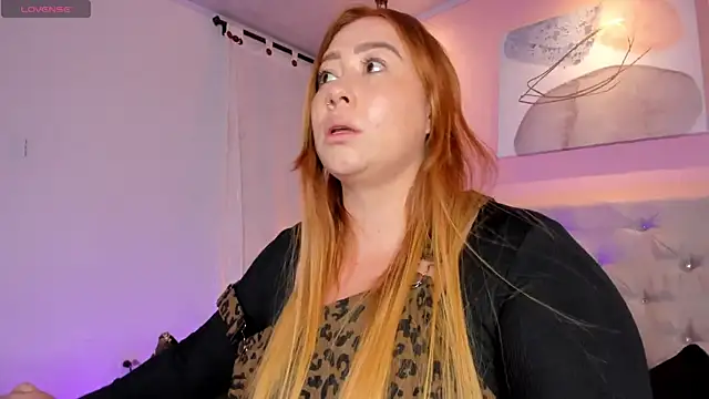 Snapshot of hannamartinn chatting on January 9, 2026, 1:45 am hannamartinn online show from January 9, 2026, 1:45 am