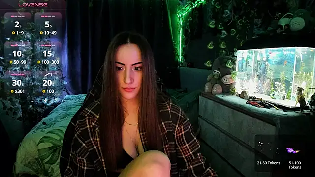 Selbi Paine online show from December 19, 2025, 11:07 pm