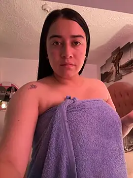 KallyMyller1 online show from November 8, 2025, 7:50 pm