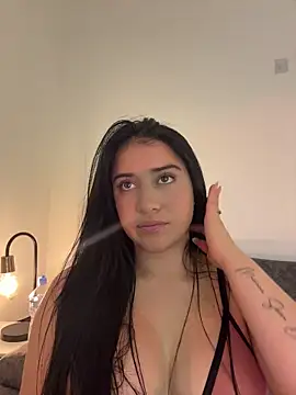 KallyMyller1 online show from April 30, 2026, 8:57 pm
