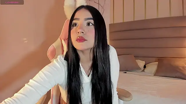 Mariana sweetest online show from March 13, 2025, 8:00 pm