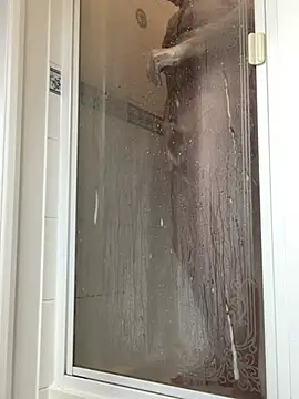 Snapshot of Free2cum4u chatting on March 15, 2025, 10:24 am Free2cum4u online show from March 15, 2025, 10:24 am