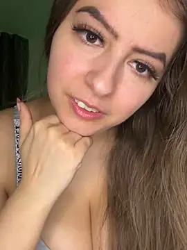 eleonoree online show from February 2, 2025, 11:11 pm