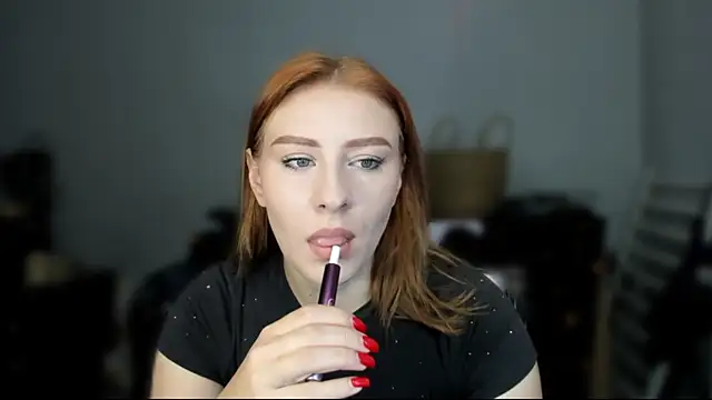 KindKristy online show from August 4, 2026, 5:01 am