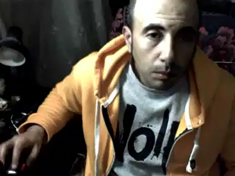 Snapshot of big_heart chatting on March 22, 2026, 12:36 am big heart online show from March 22, 2026, 12:36 am