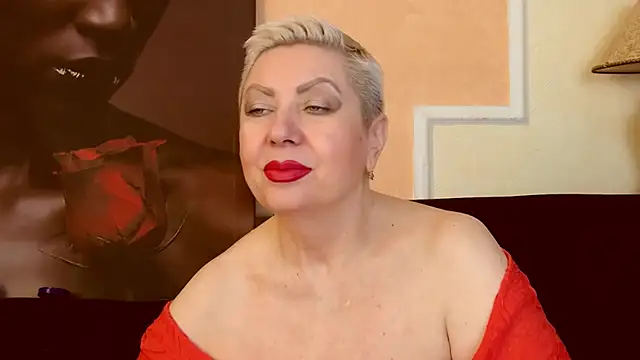 LadyPosh online show from September 10, 2025, 8:52 pm