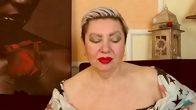 LadyPosh online show from February 13, 2026, 8:42 pm