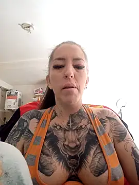 vamporasuccubus19777 online show from November 20, 2025, 1:45 pm